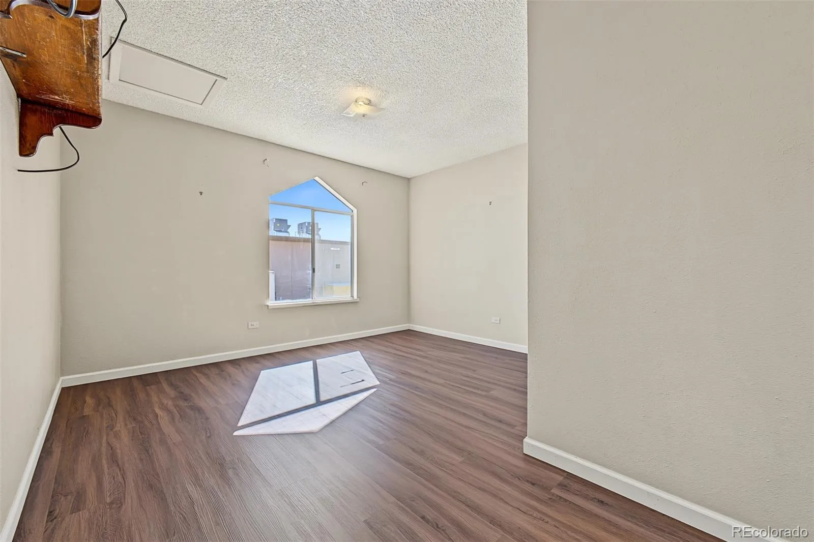 3436 S Locust Street #E #01 Denver CO 80222 | MLS #REC1674255 10072026042720 1600 14