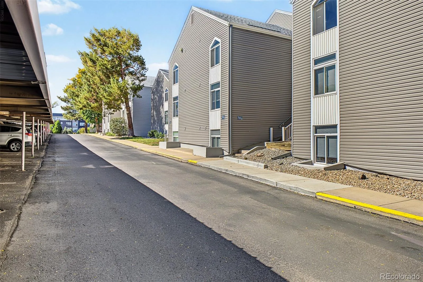 3436 S Locust Street #E #01 Denver CO 80222 | MLS #REC1674255 10072026042720 1600 25