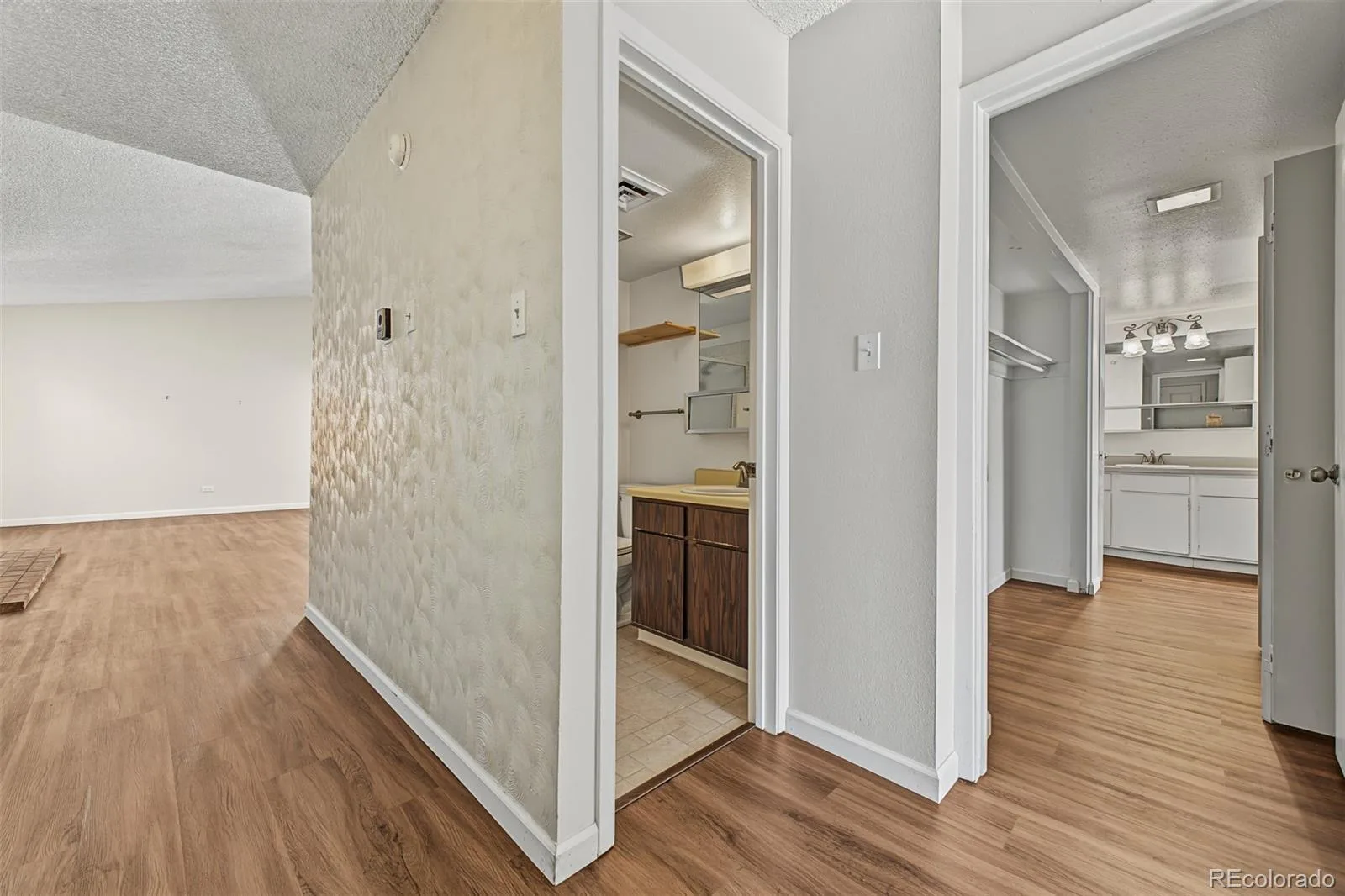 3436 S Locust Street #E #01 Denver CO 80222 | MLS #REC1674255 10072026042720 1600 7