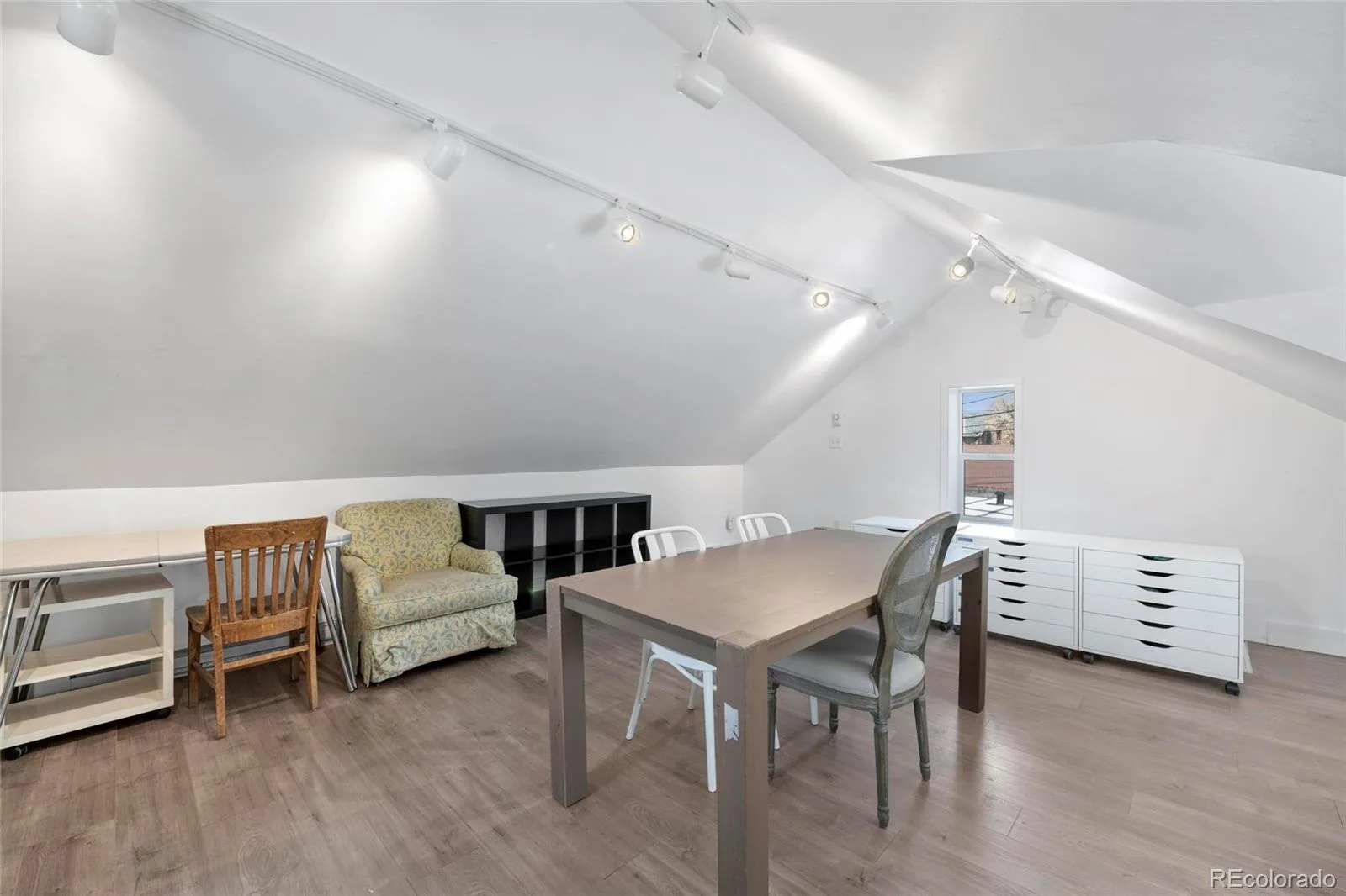 328 S Lincoln Street Denver CO 80209 MLS #REC1674859 06042026140149 1600 39