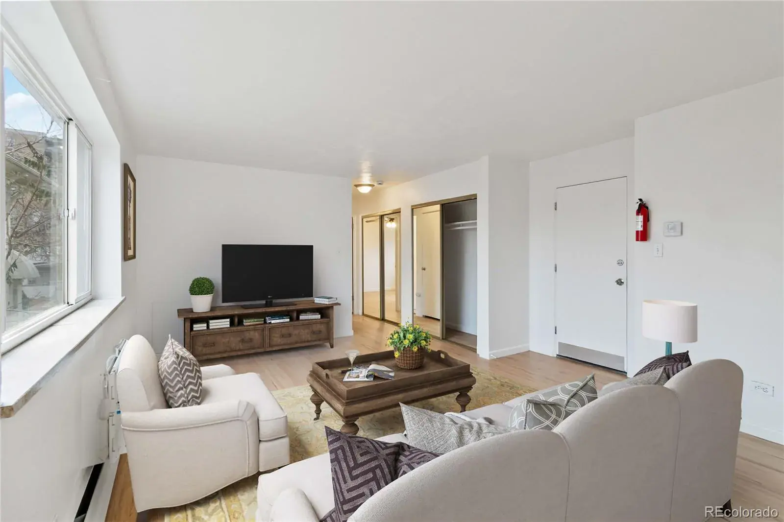 1056 Marion Street #203 Denver CO 80218 MLS #REC1677235 02232026161642 1600 4