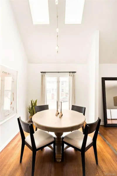 04162026160506 800 11