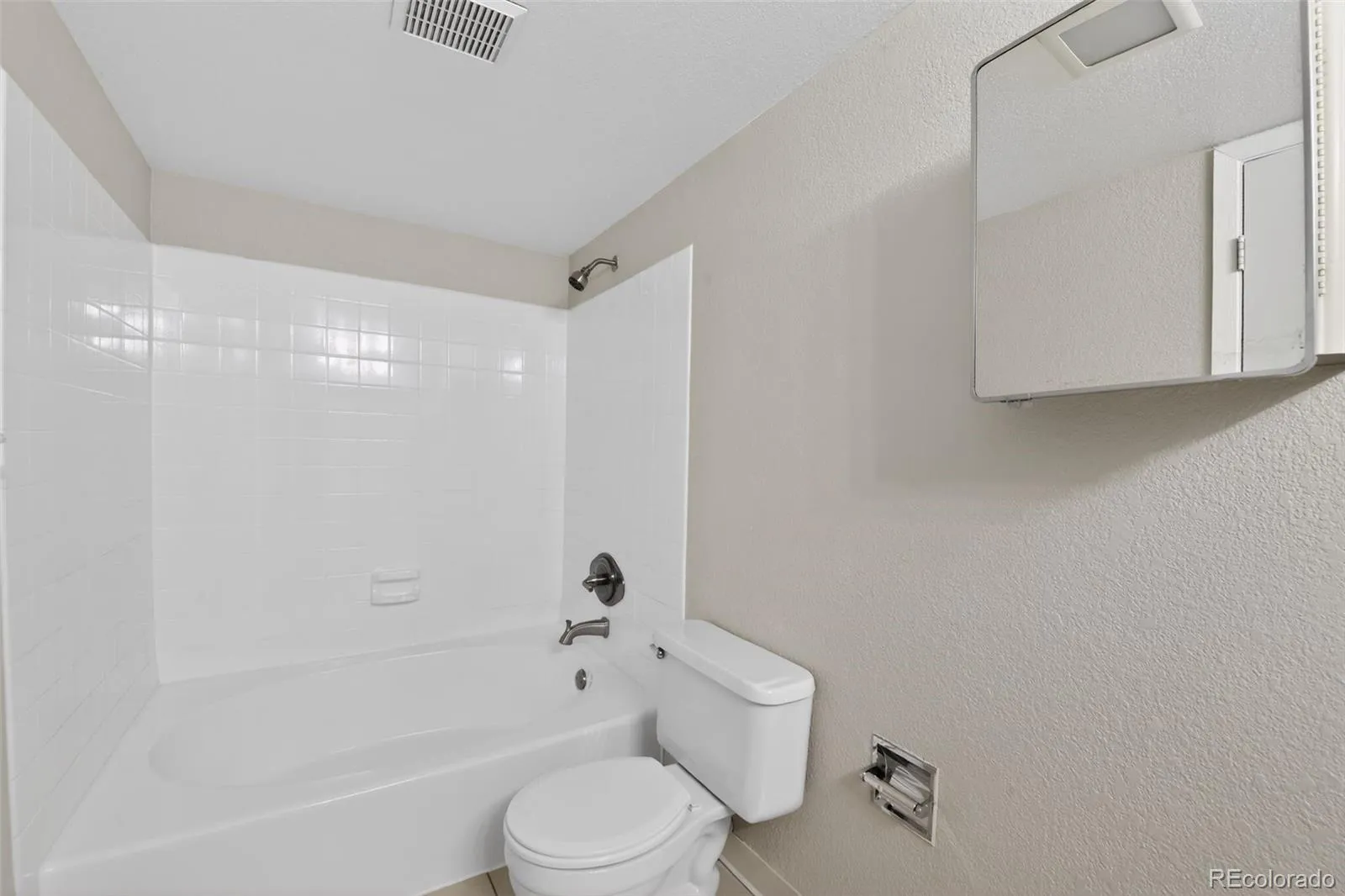 12366 W Nevada Place #204 Lakewood CO 80228 MLS #REC1681353 04012026161206 1600 13