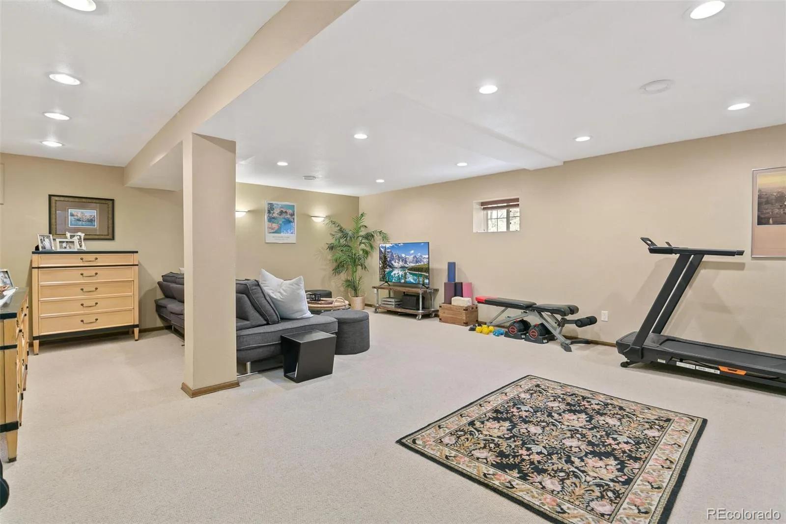 10233 King Court Westminster CO 80031 MLS #REC1682687 06102026011910 1600 32