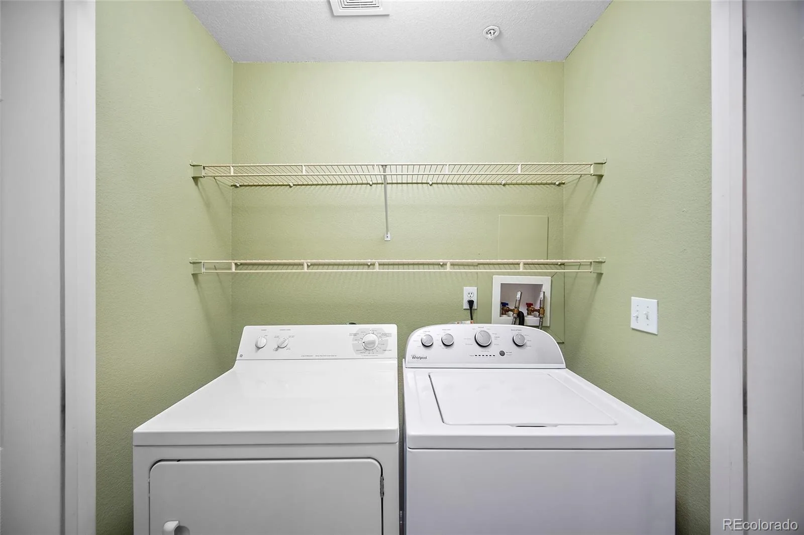 8400 S Upham Way #F22 Littleton CO 80128 | MLS #REC1684392 08032026221716 1600 12