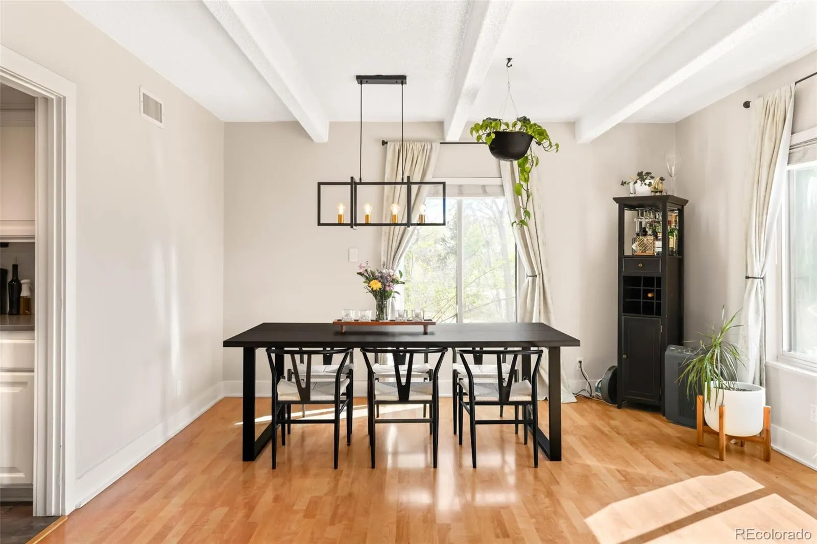 04172026185135 1600 1