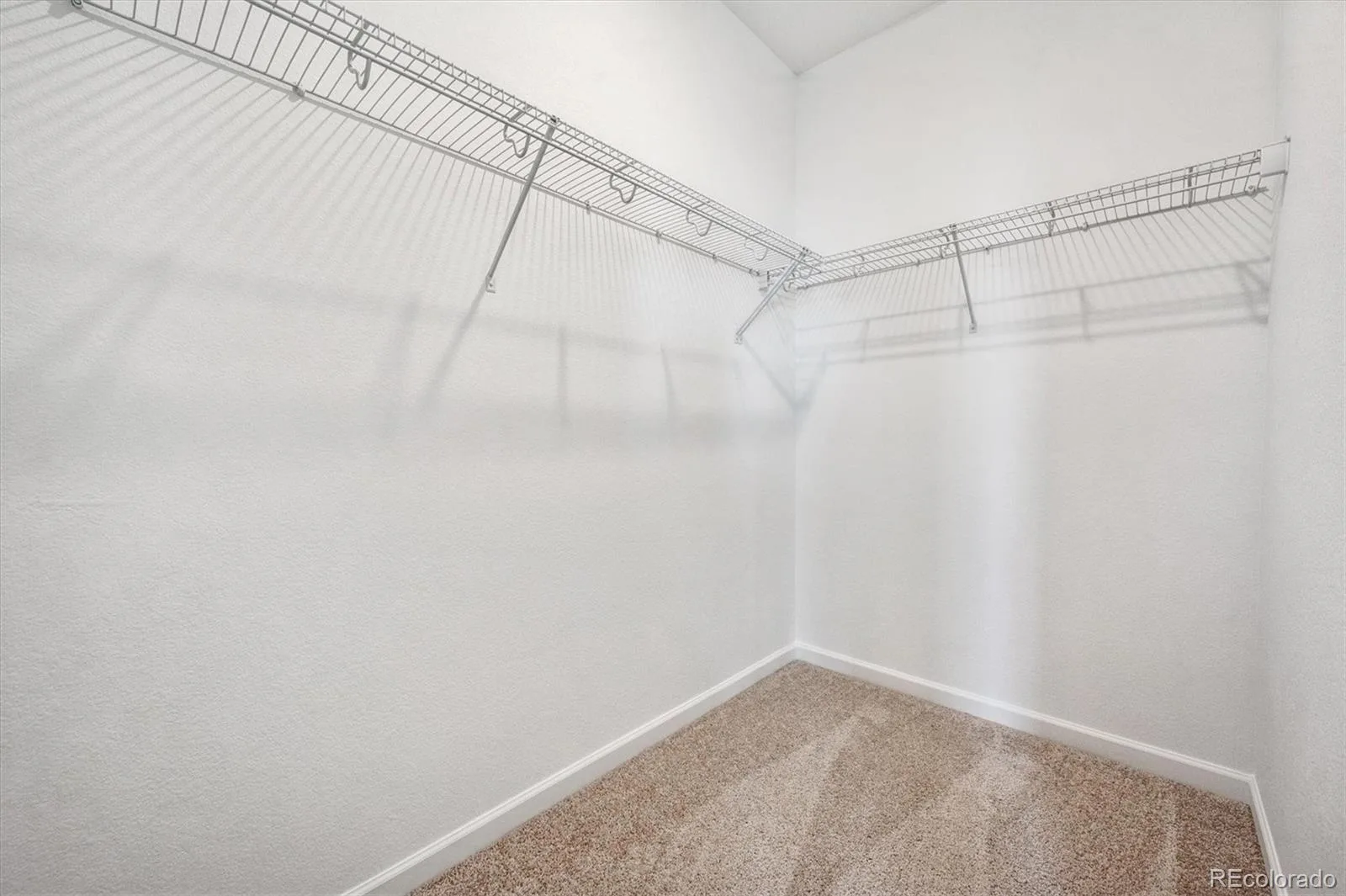 24121 E 30th Place Aurora CO 80019 | MLS #REC1685595 08212026192748 1600 17