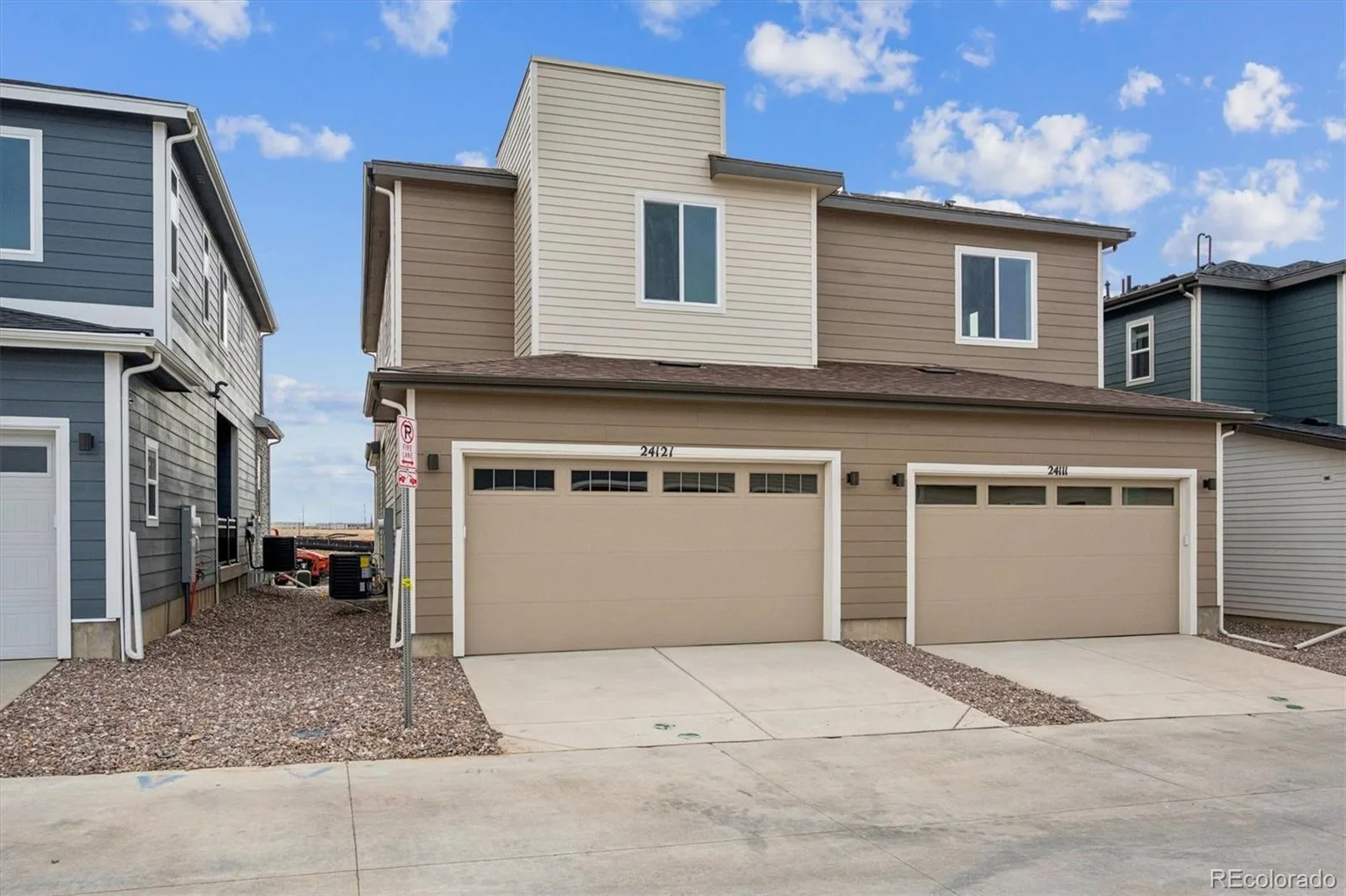 24121 E 30th Place Aurora CO 80019 | MLS #REC1685595 08212026192748 1600 18