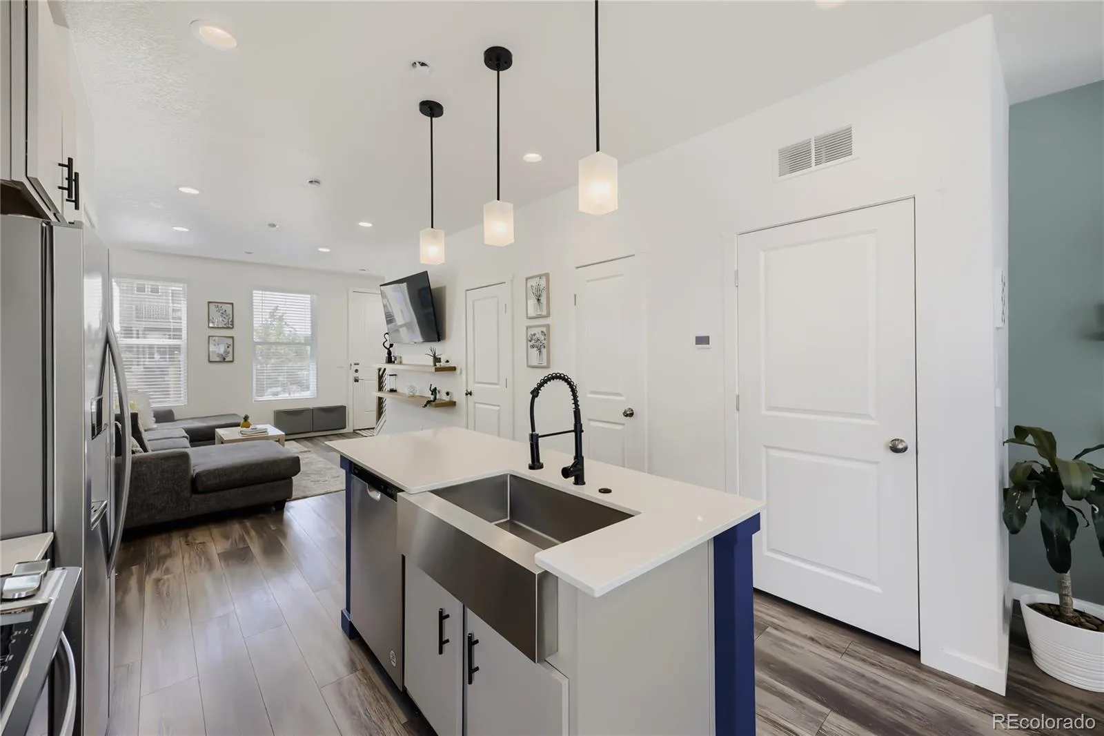 18288 E 49th Place Denver CO 80249 | MLS #REC1687289 08142026194153 1600 6