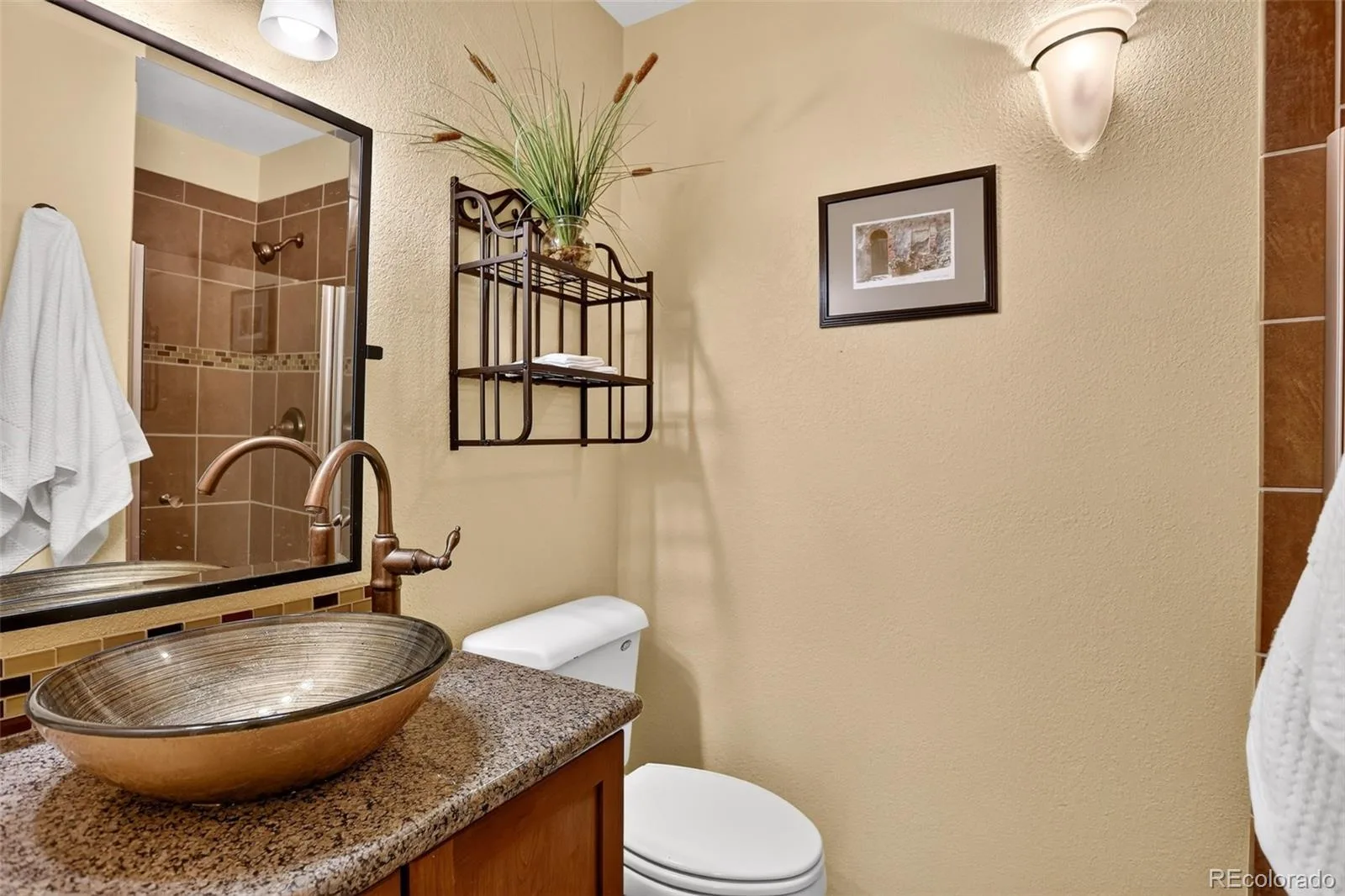 6907 W Virginia Place Lakewood CO 80226 | MLS #REC1687519 10102026234204 1600 21