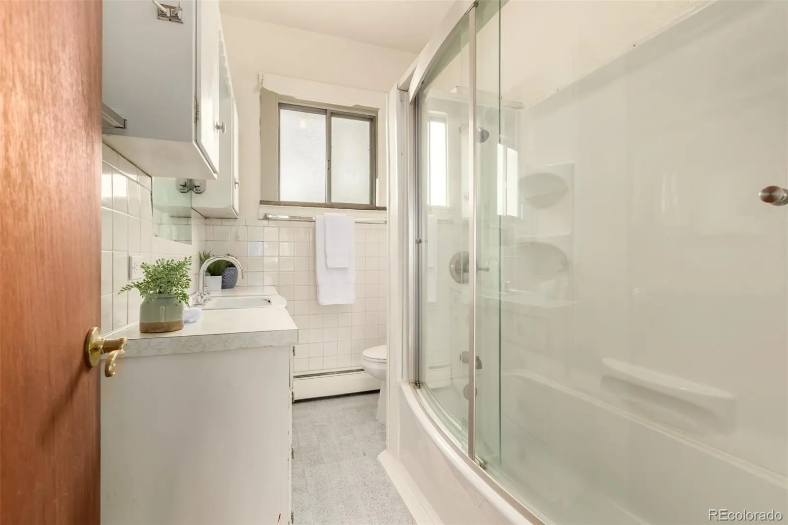 3246 W 53rd Avenue Denver CO 80221 MLS #REC1688097 05142026210821 1600 19