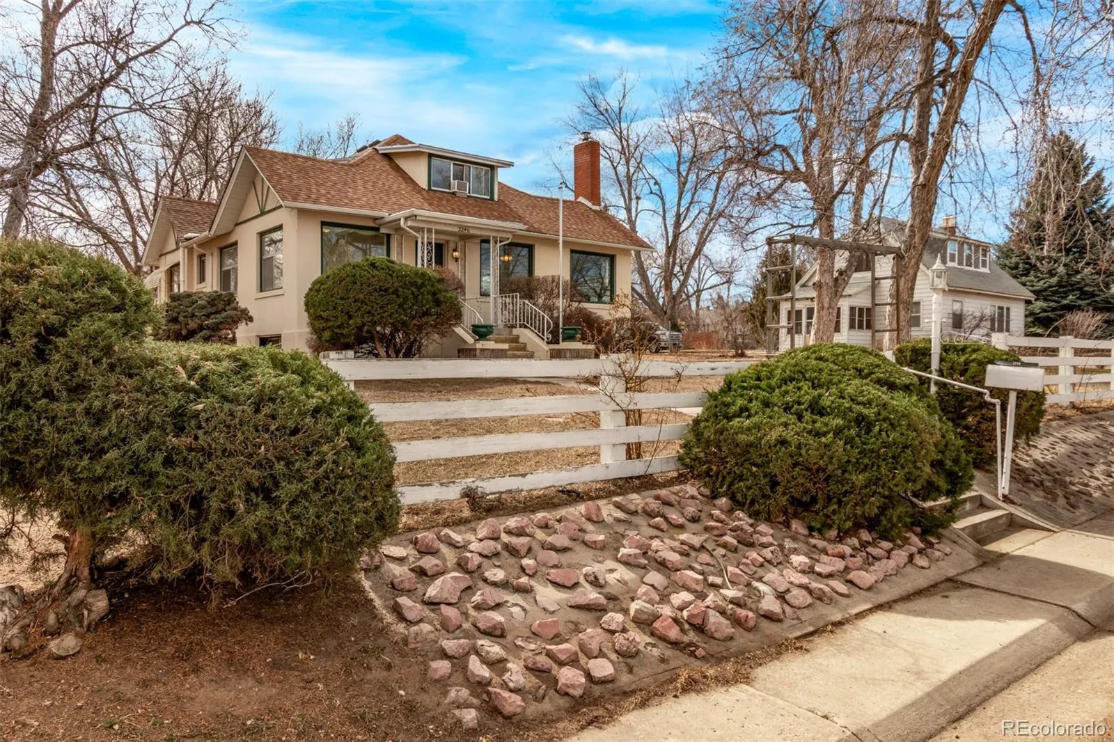 3246 W 53rd Avenue Denver CO 80221 MLS #REC1688097 05142026210821 1600 32