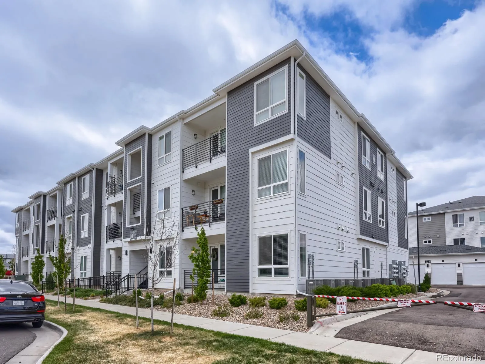 6153 N Ceylon Street #10-108 Denver CO 80249 MLS #REC1688155 04292026005214 1600 9