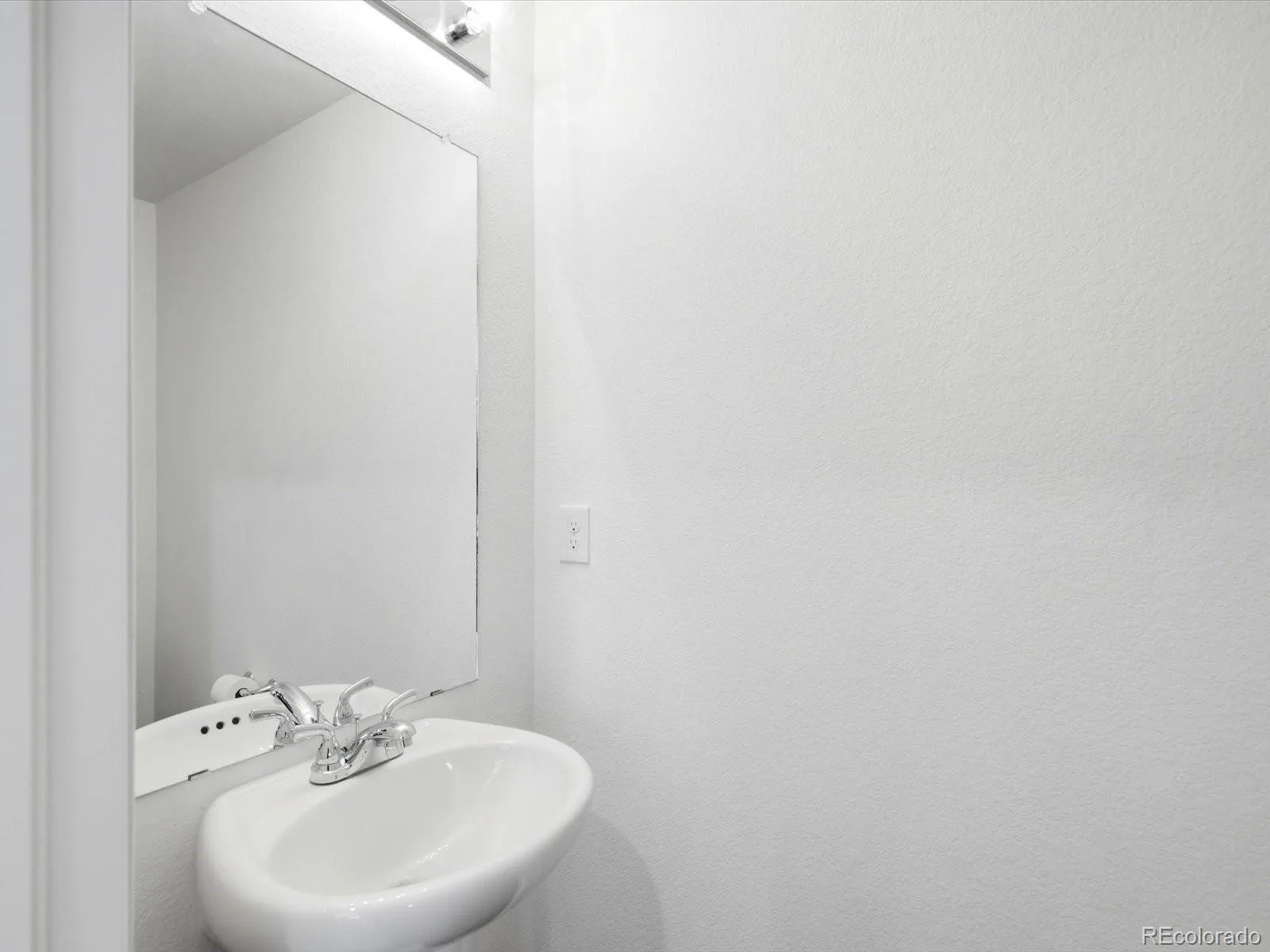 18023 E 103rd Avenue Commerce City CO 80022 | MLS #REC1688199 08122026223956 1600 17