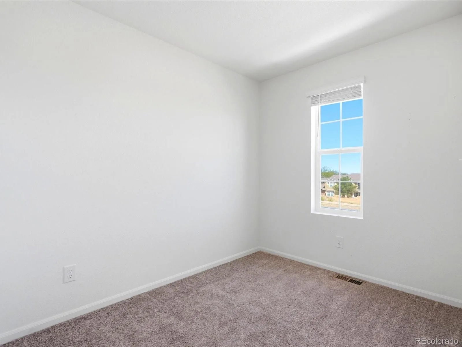 18023 E 103rd Avenue Commerce City CO 80022 | MLS #REC1688199 08122026223956 1600 22