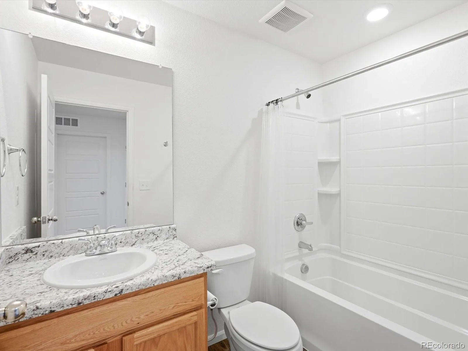 18023 E 103rd Avenue Commerce City CO 80022 | MLS #REC1688199 08122026223956 1600 33