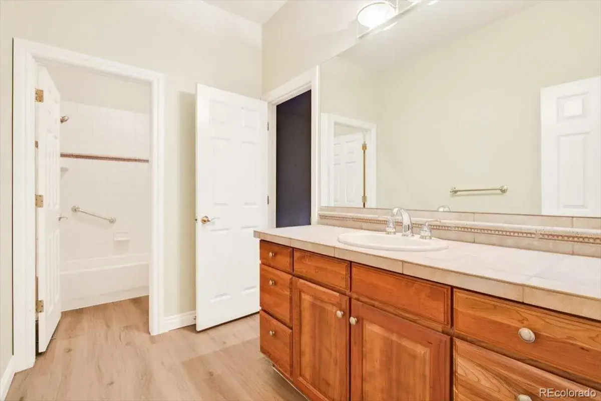 02122026023125 1200 32