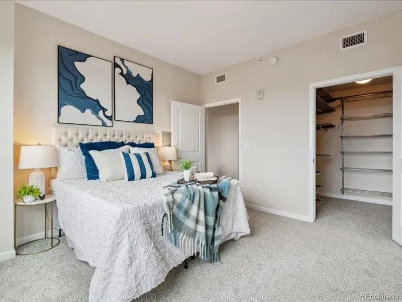 03262026003323 800 16