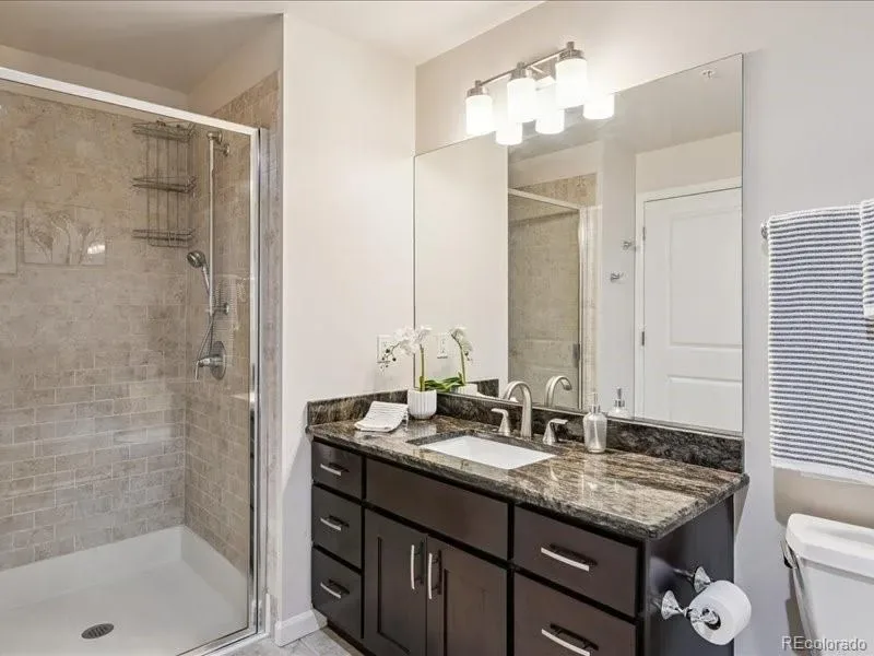 03262026003323 800 20