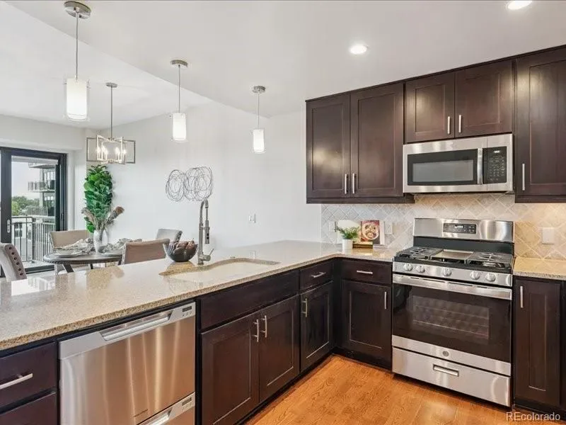 03262026003323 800 7