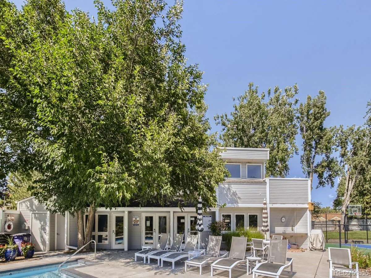 9200 E Cherry Creek South Drive #4 Denver CO 80231 | MLS #REC1689923 09232026131545 1200 30