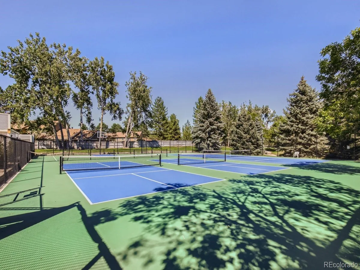 9200 E Cherry Creek South Drive #4 Denver CO 80231 | MLS #REC1689923 09232026131545 1200 31