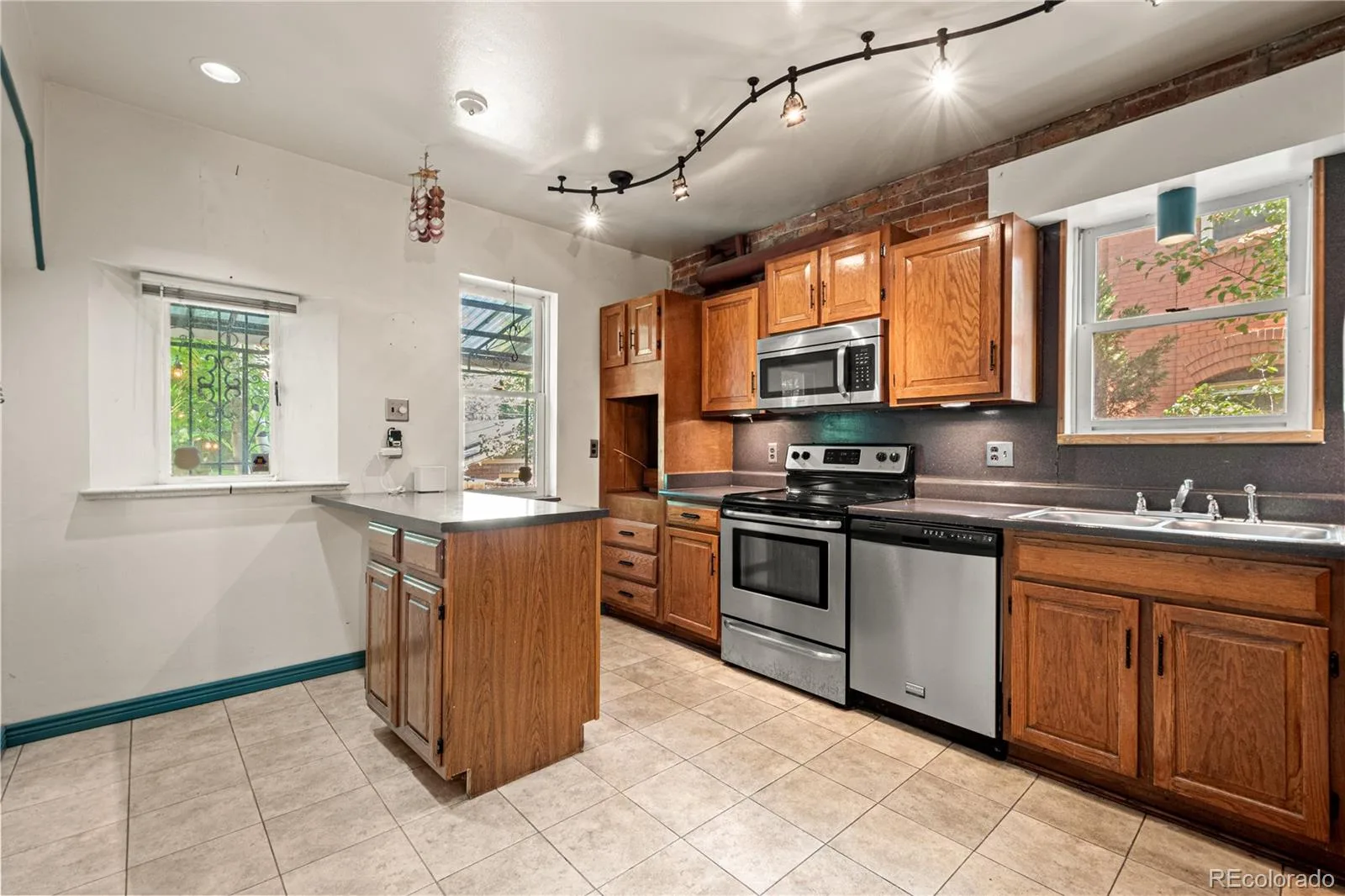 1325 Josephine Street Denver CO 80206 | MLS #REC1690421 09102026143812 1600 14