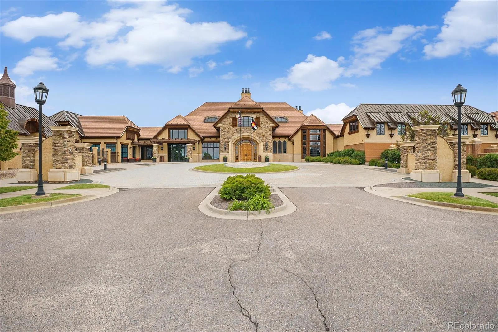 8078 S Yantley Court Aurora CO 80016 MLS #REC1691842 04162026180859 1600 29