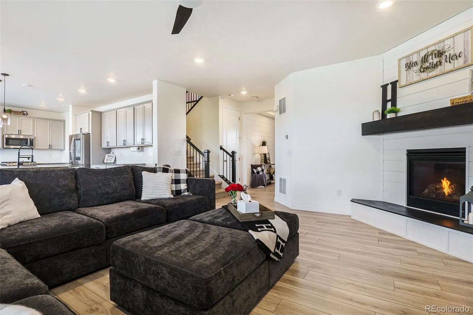 8078 S Yantley Court Aurora CO 80016 MLS #REC1691842 04162026180859 1600 5