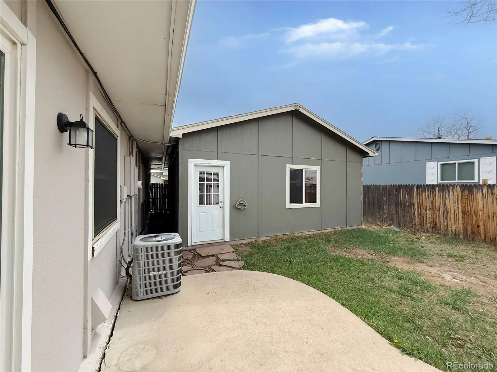 04202026234250 1600 26