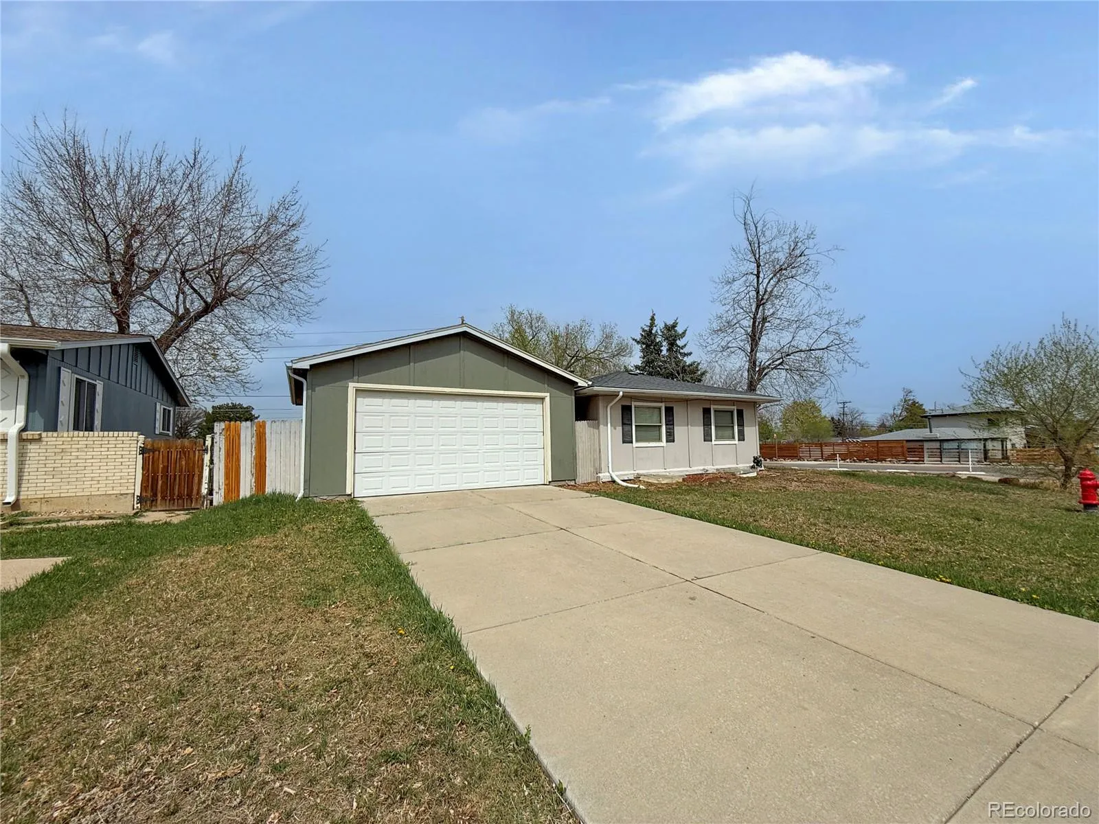 04202026234250 1600 3