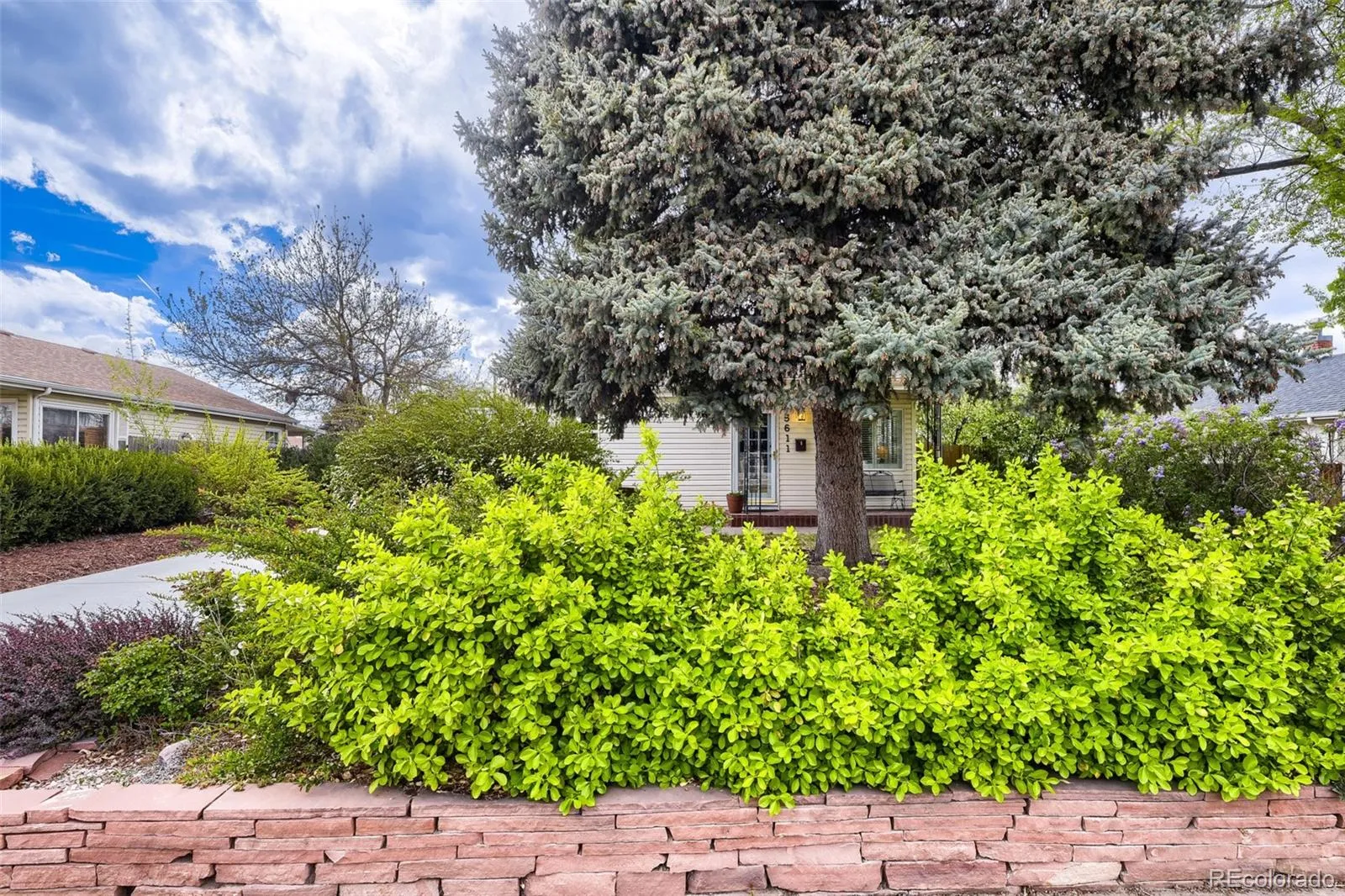 04152026235255 1600 2