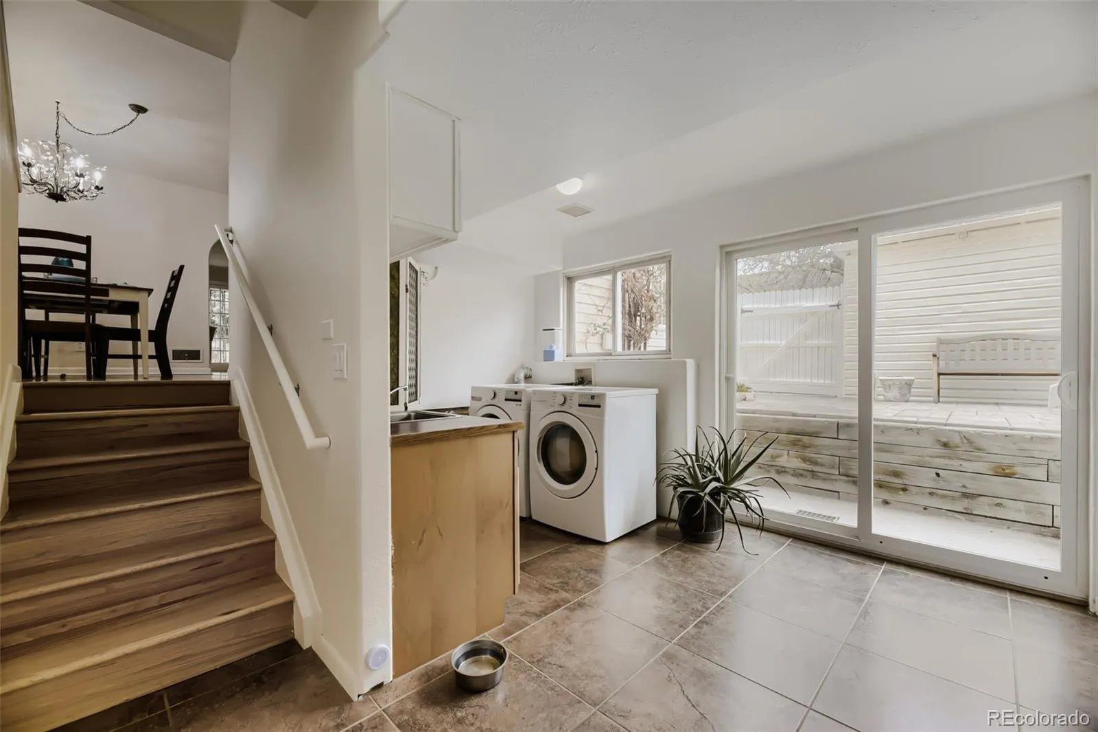 04152026235255 1600 25