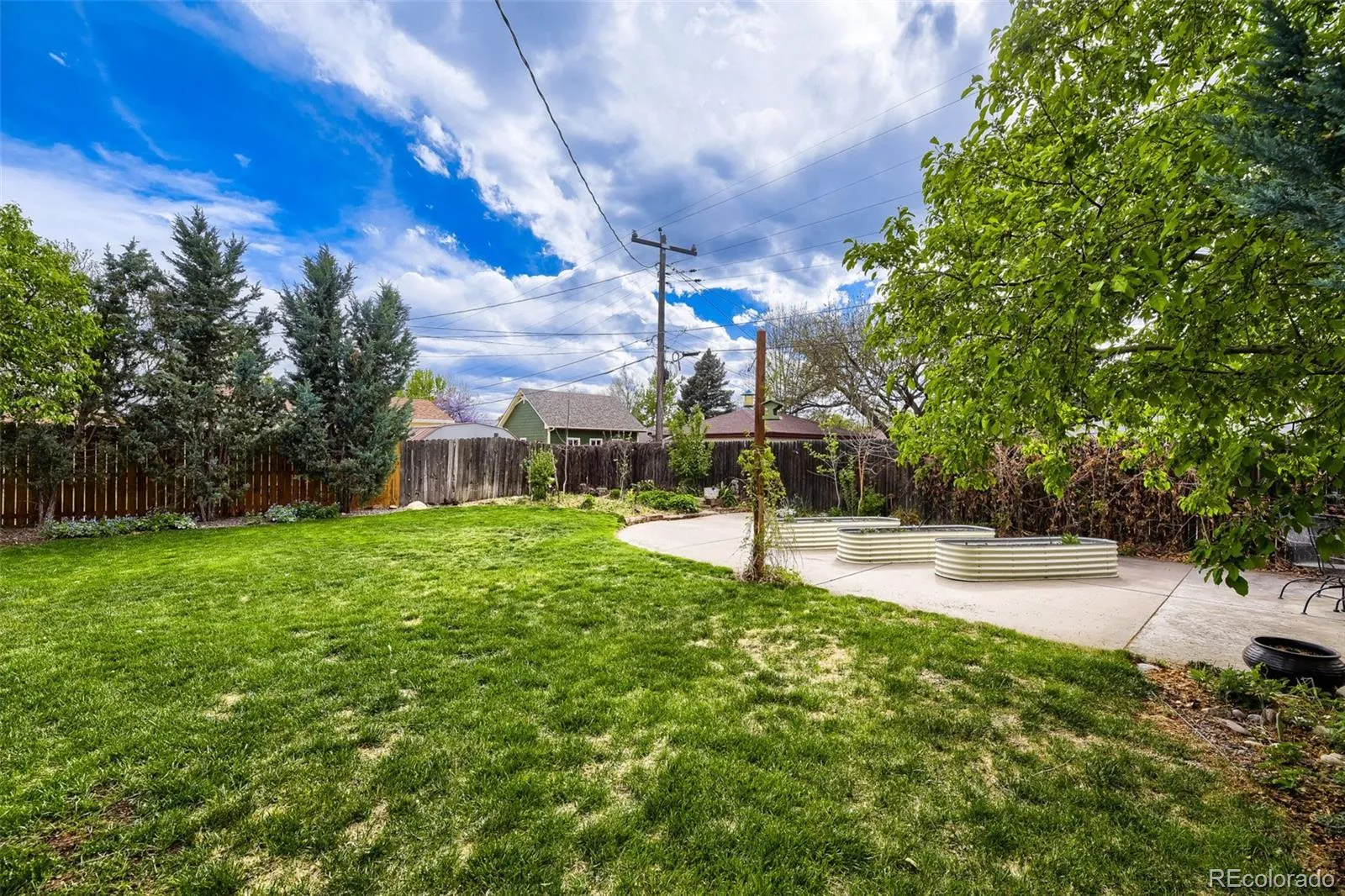 04152026235255 1600 8