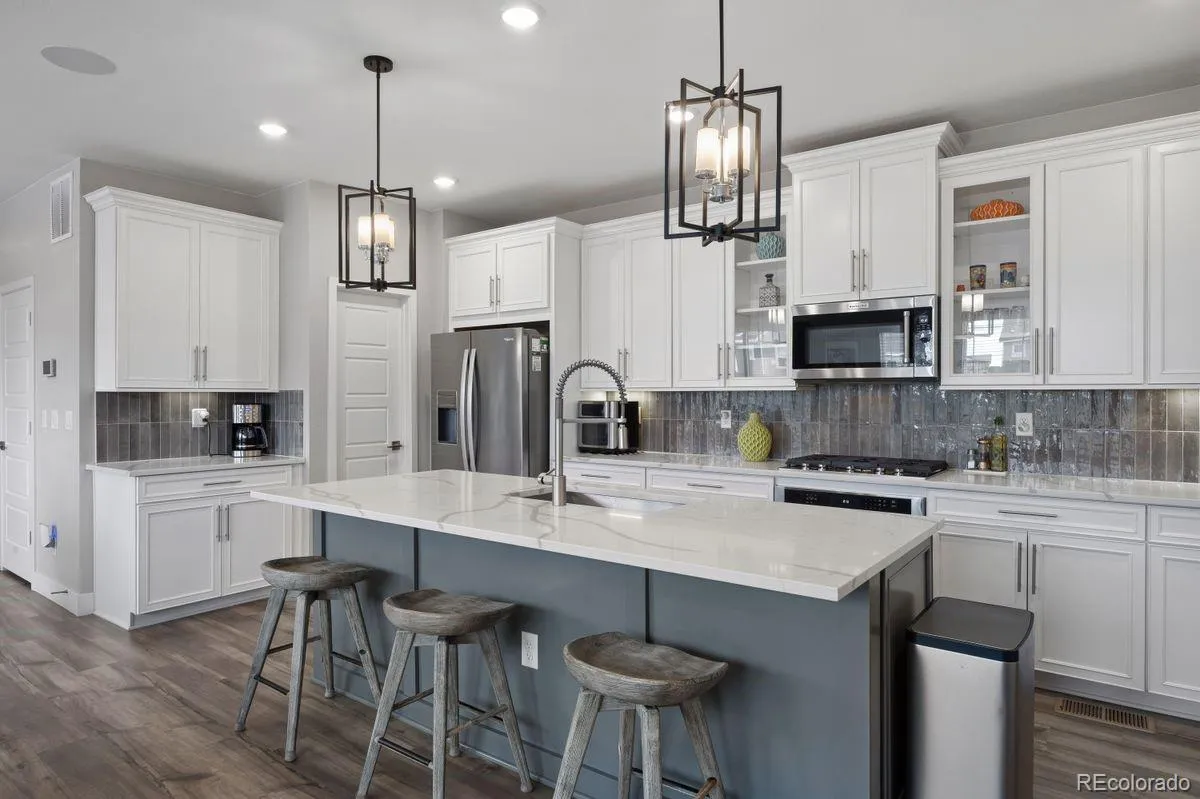 7145 Bedlam Drive Castle Pines CO 80108 | MLS #REC1697083 05232026092045 1200 10
