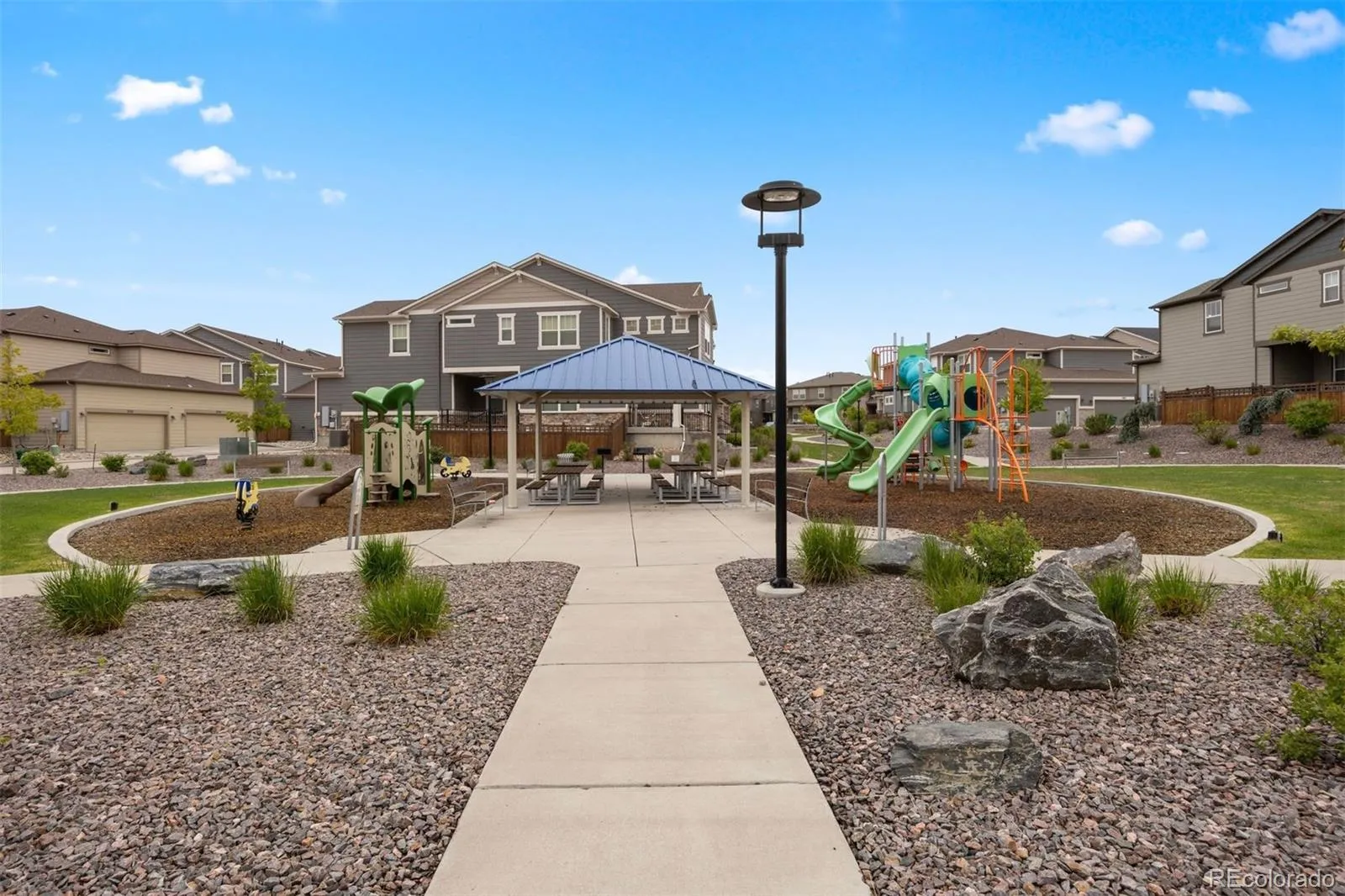 7145 Bedlam Drive Castle Pines CO 80108 | MLS #REC1697083 05232026092045 1600 4