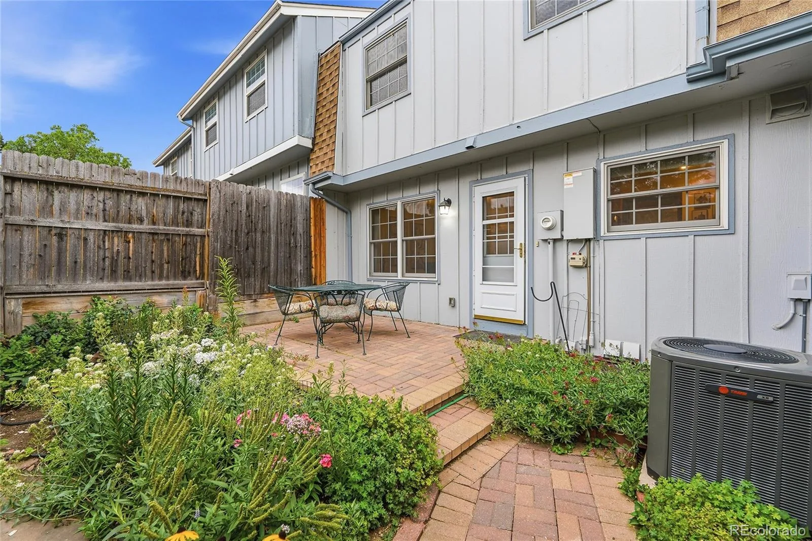 2515 E Geddes Place Littleton CO 80122 | MLS #REC1697478 08062026160118 1600 24