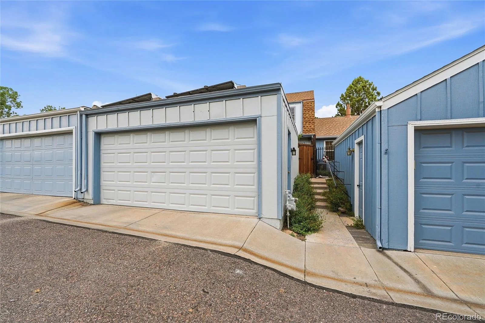 2515 E Geddes Place Littleton CO 80122 | MLS #REC1697478 08062026160118 1600 29