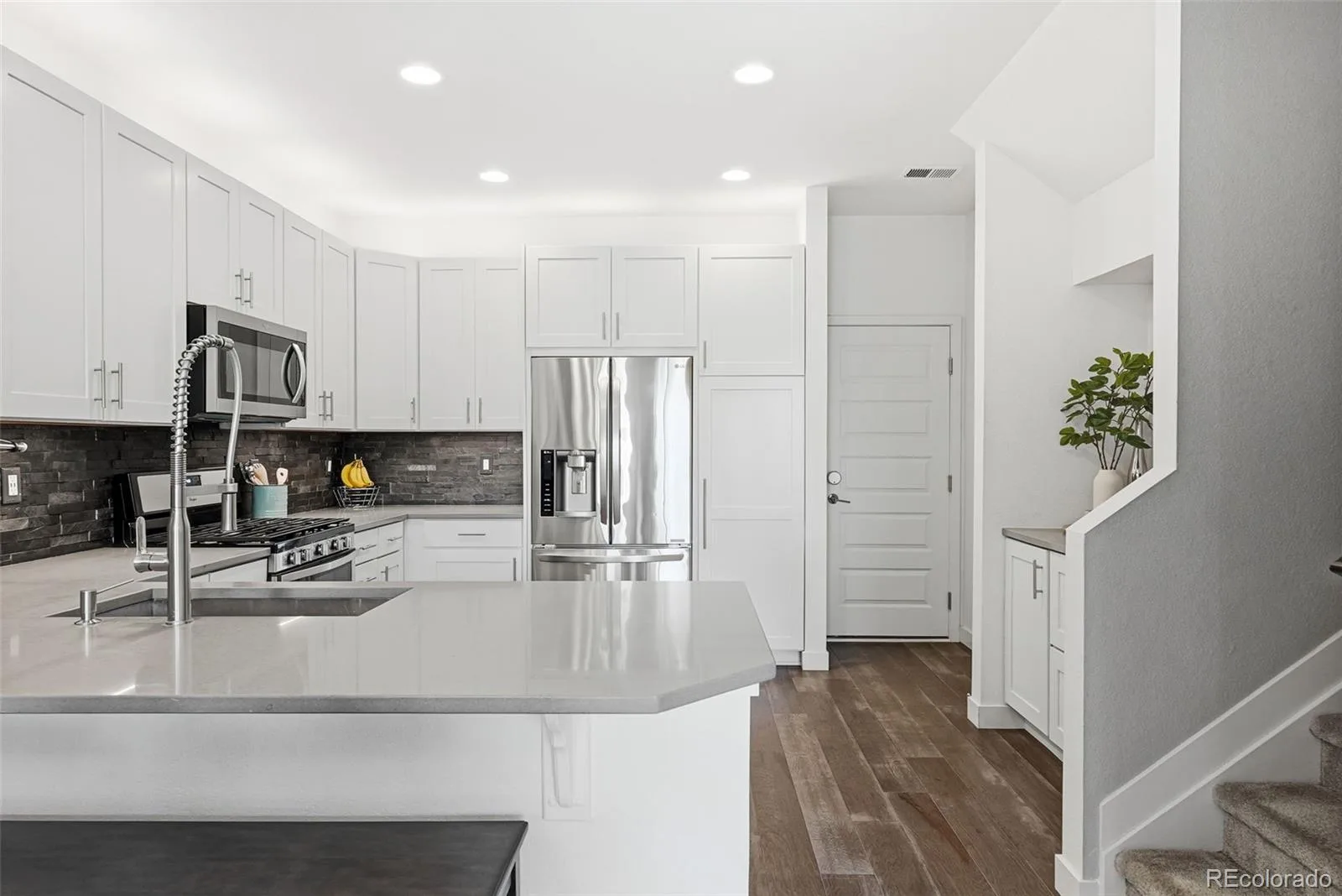 6759 Warren Drive Denver CO 80221 | MLS #REC1700332 07022026223036 1600 13
