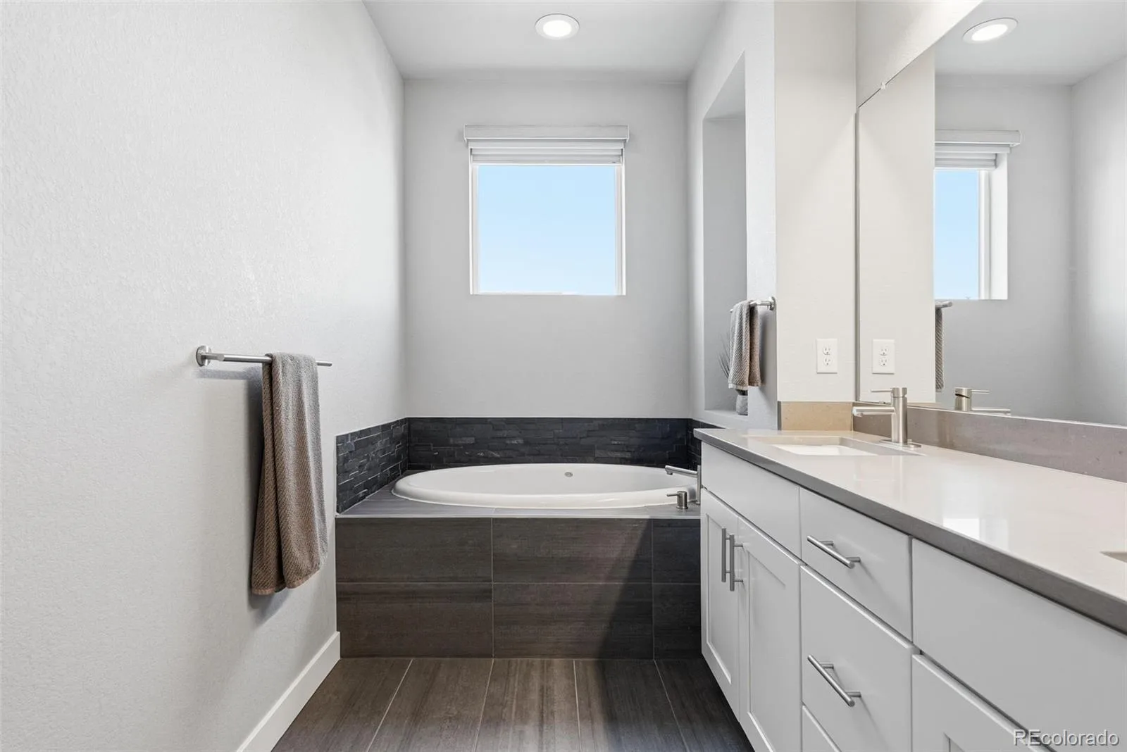 6759 Warren Drive Denver CO 80221 | MLS #REC1700332 07022026223036 1600 29