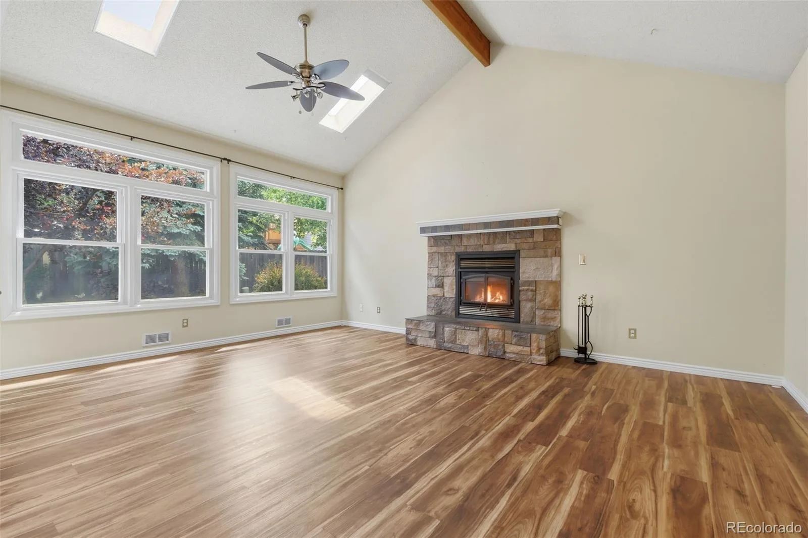 3237 S Espana Circle Aurora CO 80013 | MLS #REC1700806 08202026164501 1600 16