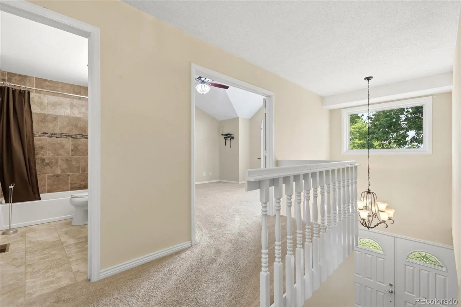 3237 S Espana Circle Aurora CO 80013 | MLS #REC1700806 08202026164501 1600 24