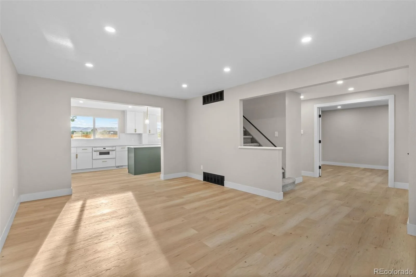 2099 S Hoyt Way Denver CO 80227 | MLS #REC1703920 07312026024703 1600 15