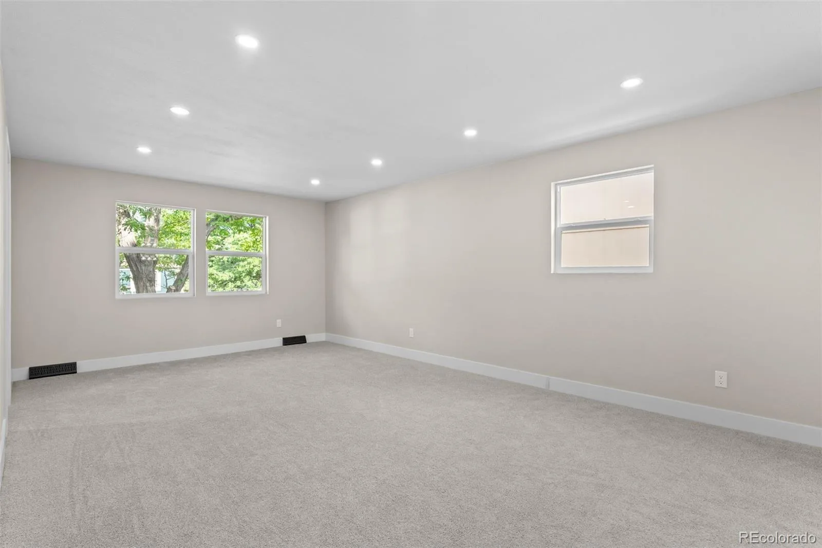 2099 S Hoyt Way Denver CO 80227 | MLS #REC1703920 07312026024703 1600 17
