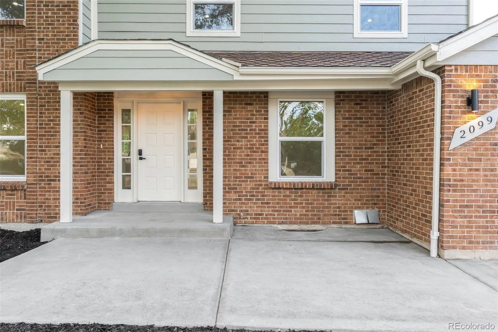 2099 S Hoyt Way Denver CO 80227 | MLS #REC1703920 07312026024703 1600 42