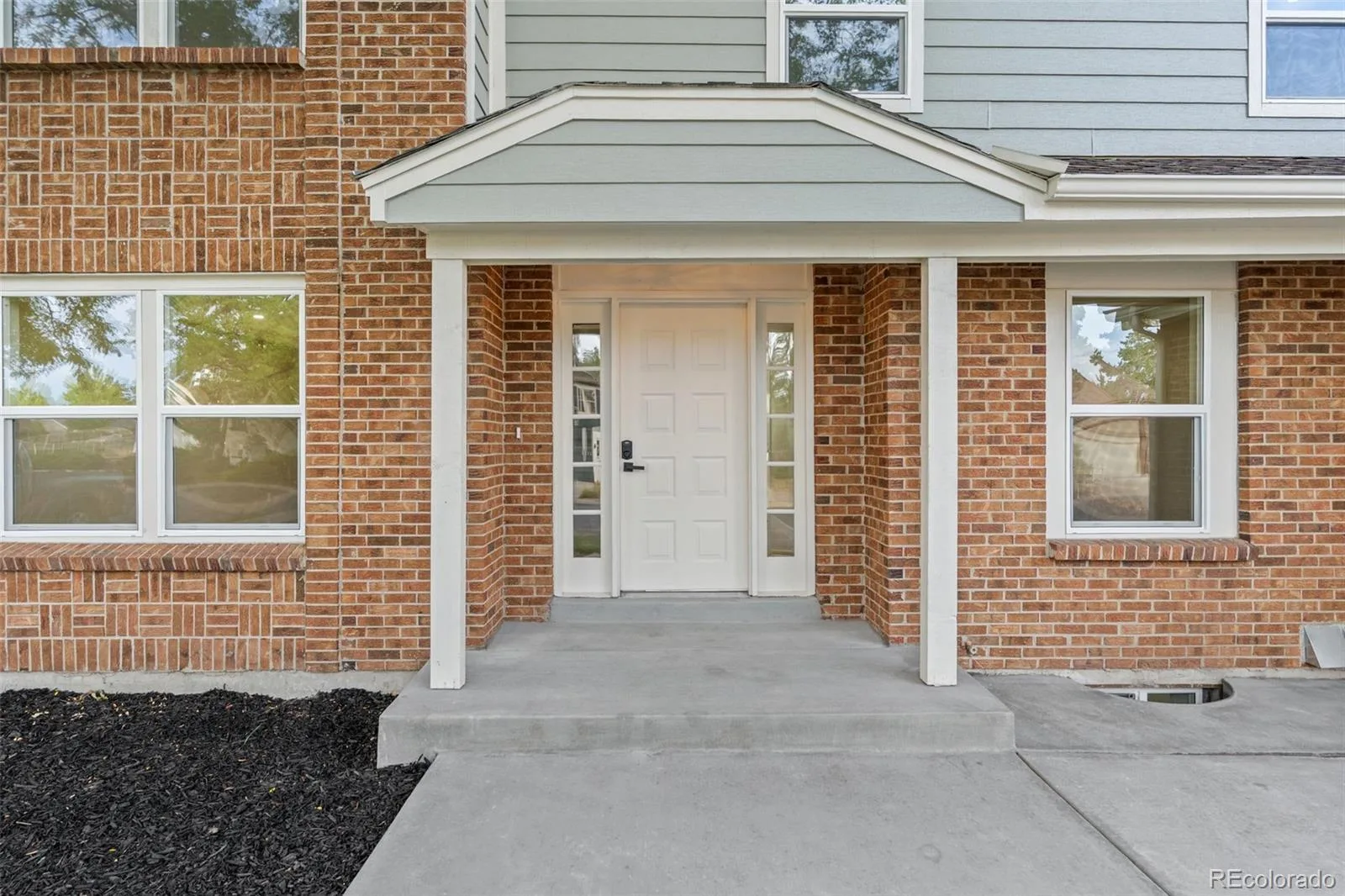 2099 S Hoyt Way Denver CO 80227 | MLS #REC1703920 07312026024703 1600 43