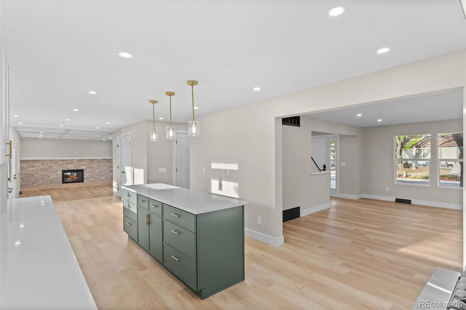 2099 S Hoyt Way Denver CO 80227 | MLS #REC1703920 07312026024703 1600 8