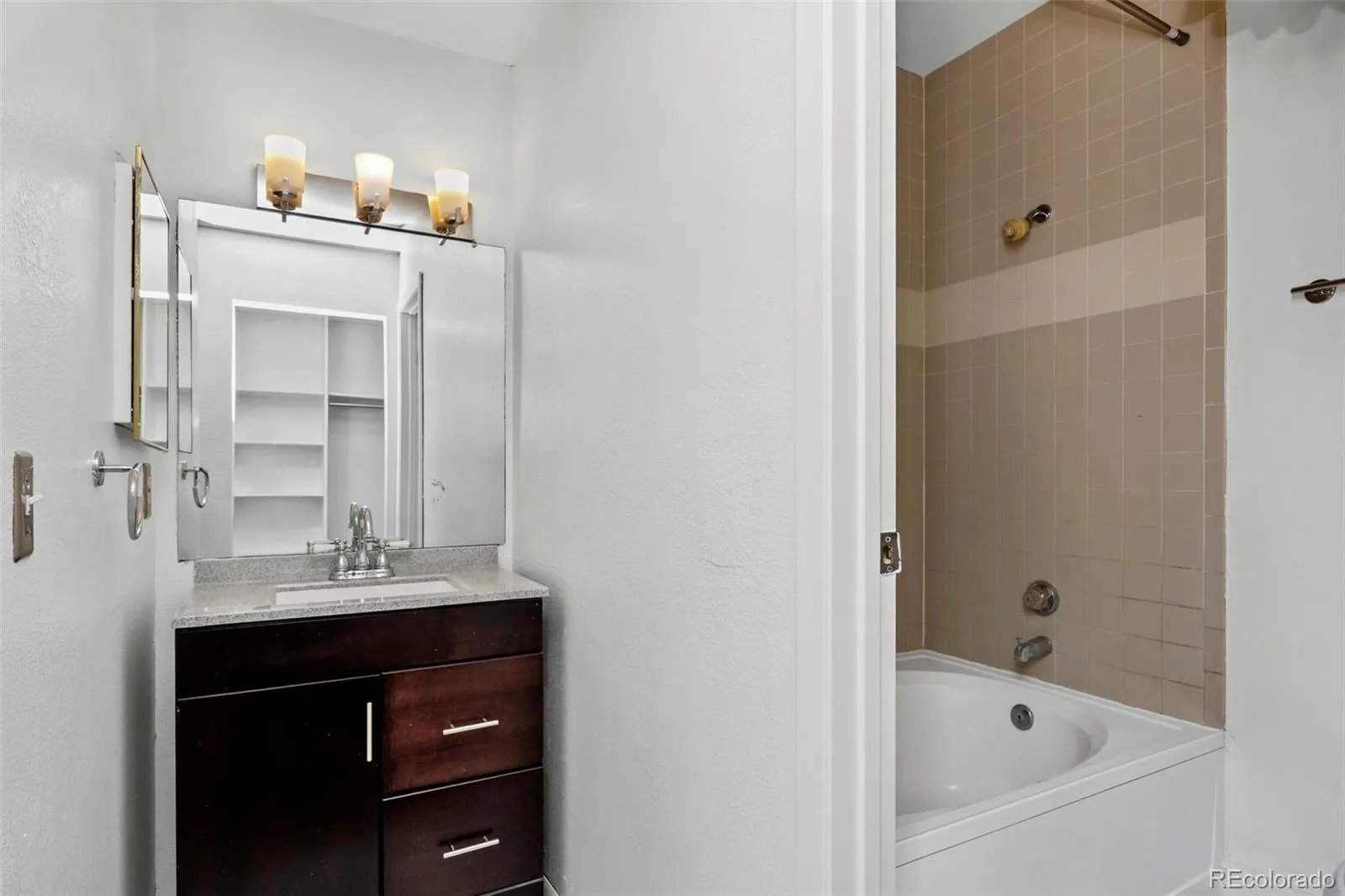 4760 S Wadsworth Boulevard #J104 Littleton CO 80123 | MLS #REC1704913 08192026141732 1600 15