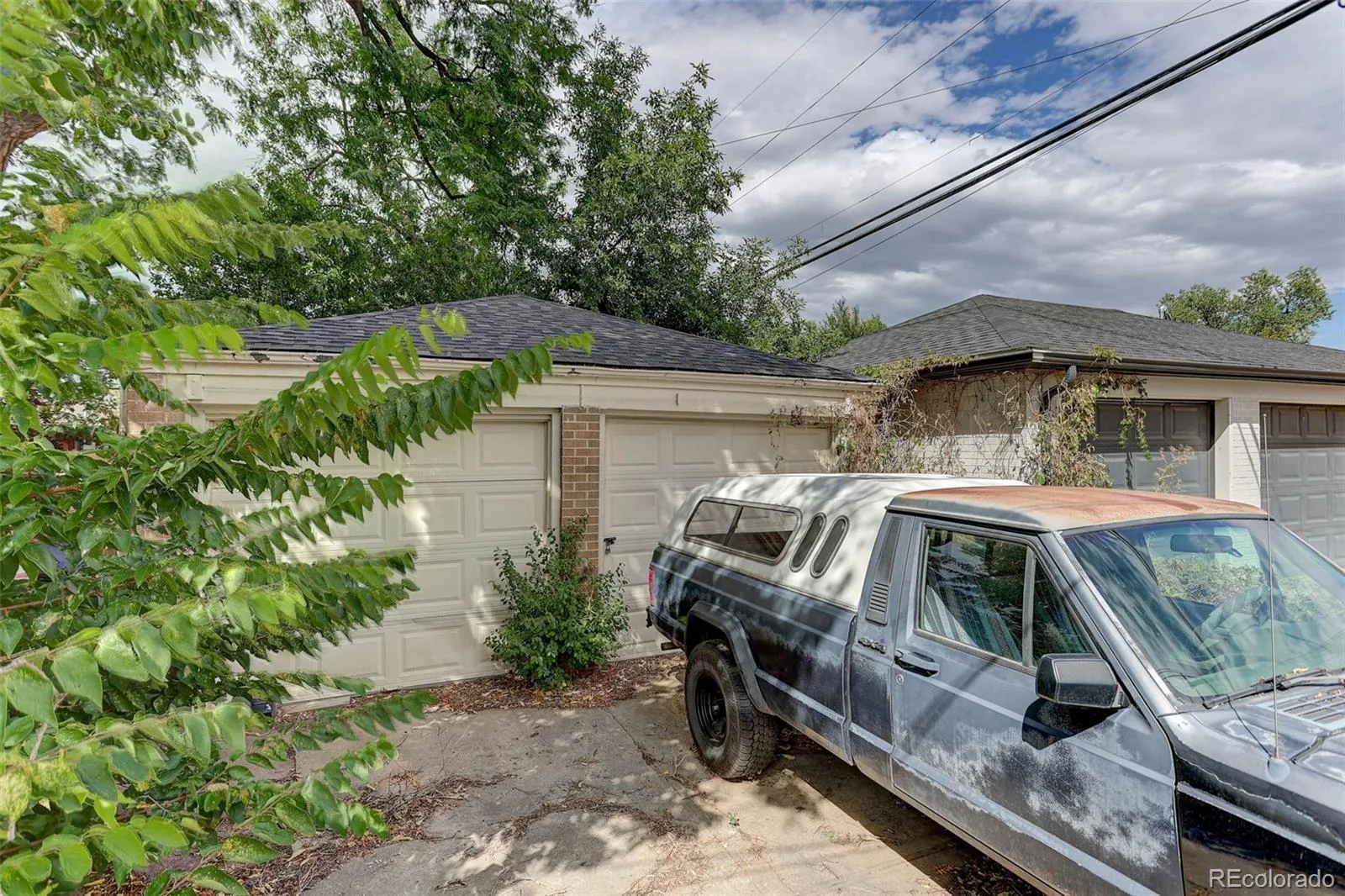 2314 Newport Street Denver CO 80207 | MLS #REC1706626 10132026212230 1600 17