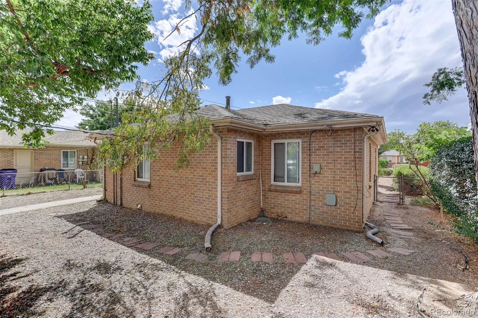 2314 Newport Street Denver CO 80207 | MLS #REC1706626 10132026212230 1600 7